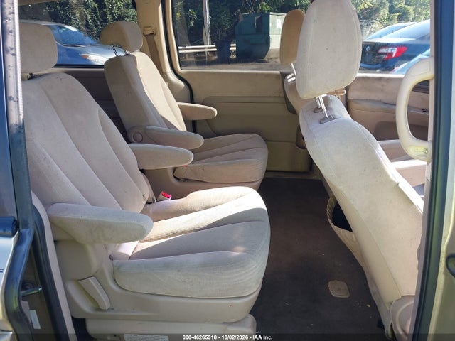 2008 Kia Sedona Lx მანქანა იყიდება აუქციონზე, vin: KNDMB233786254732, აუქციონის ნომერი: 46265918