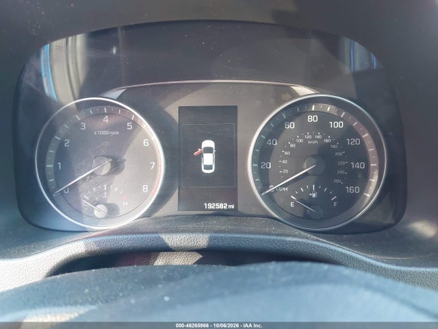 46265966 :رقم المزاد ، 5NPD84LF5HH051767 vin ، 2017 Hyundai Elantra Limited مزاد بيع