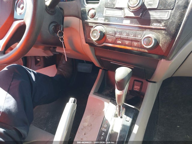 46266023 :رقم المزاد ، 2HGFG3B52DH527377 vin ، 2013 Honda Civic Lx مزاد بيع