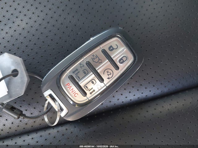 2024 Chrysler Pacifica Hybrid Select მანქანა იყიდება აუქციონზე, vin: 2C4RC1S73RR177899, აუქციონის ნომერი: 46266144