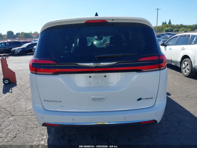 2024 Chrysler Pacifica Hybrid Select მანქანა იყიდება აუქციონზე, vin: 2C4RC1S73RR177899, აუქციონის ნომერი: 46266144