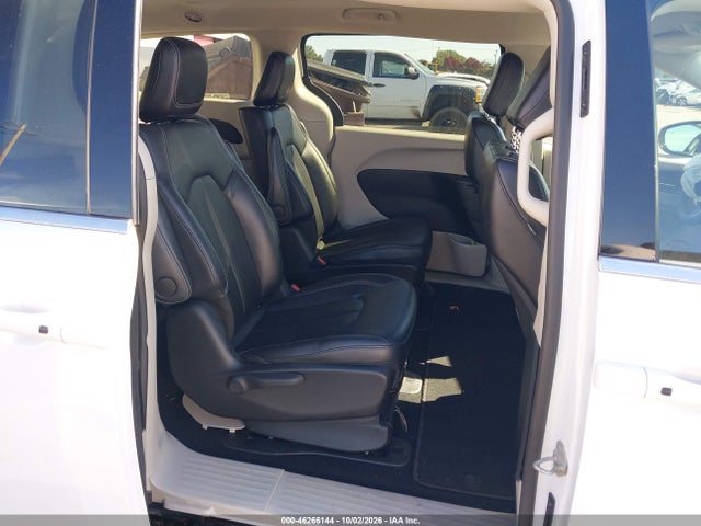 2024 Chrysler Pacifica Hybrid Select მანქანა იყიდება აუქციონზე, vin: 2C4RC1S73RR177899, აუქციონის ნომერი: 46266144