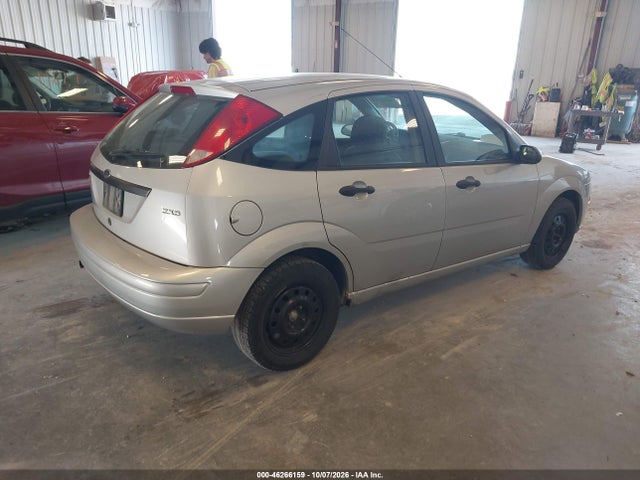 46266159 :رقم المزاد ، 3FAFP37N85R120036 vin ، 2005 Ford Focus Zx5 مزاد بيع