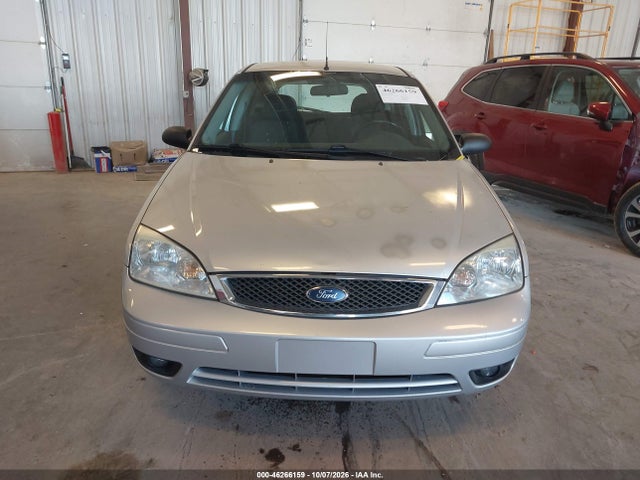 46266159 :رقم المزاد ، 3FAFP37N85R120036 vin ، 2005 Ford Focus Zx5 مزاد بيع