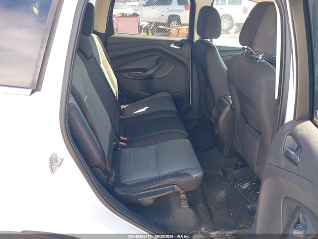 2015 Ford Escape Se მანქანა იყიდება აუქციონზე, vin: 1FMCU9GX8FUA44608, აუქციონის ნომერი: 46266170