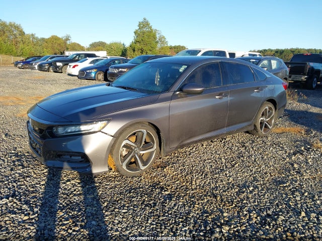 46266177 :رقم المزاد ، 1HGCV1F34JA164063 vin ، 2018 Honda Accord Sport مزاد بيع