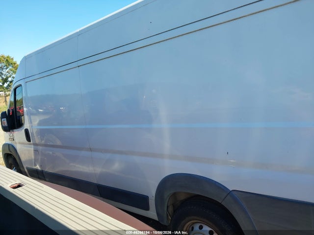 46266194 :رقم المزاد ، 3C6URVJG9FE513030 vin ، 2015 Ram Promaster 3500 High Roof مزاد بيع
