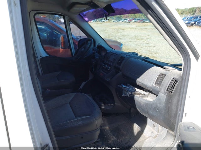 46266194 :رقم المزاد ، 3C6URVJG9FE513030 vin ، 2015 Ram Promaster 3500 High Roof مزاد بيع