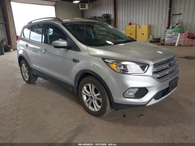 Продажа на аукционе авто 2018 Ford Escape Se, vin: 1FMCU9GD0JUD08547, номер лота: 46266225