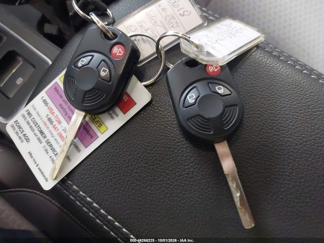 Продажа на аукционе авто 2018 Ford Escape Se, vin: 1FMCU9GD0JUD08547, номер лота: 46266225