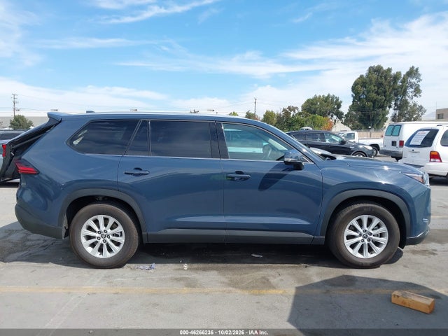 Продаж на аукціоні авто 2026 Toyota Grand Highlander Xle, vin: 5TDAAAB51TS133819, номер лоту: 46266236