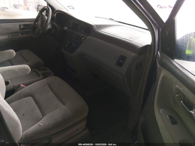 46266250 :رقم المزاد ، 5FNRL18844B117215 vin ، 2004 Honda Odyssey Ex مزاد بيع