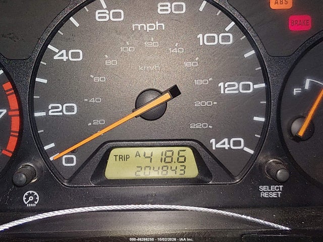 46266250 :رقم المزاد ، 5FNRL18844B117215 vin ، 2004 Honda Odyssey Ex مزاد بيع