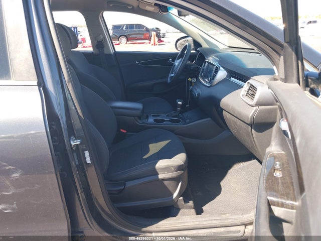 2020 Kia Sorento 2.4l Lx მანქანა იყიდება აუქციონზე, vin: 5XYPG4A35LG661970, აუქციონის ნომერი: 46266321