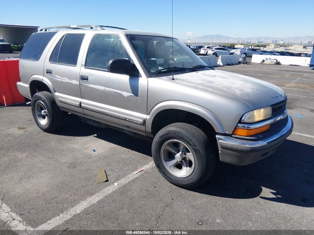 46266348 :رقم المزاد ، 1GNDT13W3Y2236969 vin ، 2000 Chevrolet Blazer Ls مزاد بيع