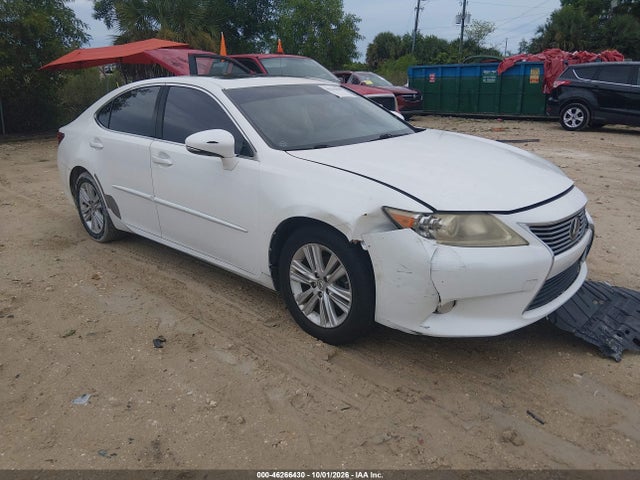 46266430 :رقم المزاد ، JTHBK1GG6D2036795 vin ، 2013 Lexus Es 350 مزاد بيع