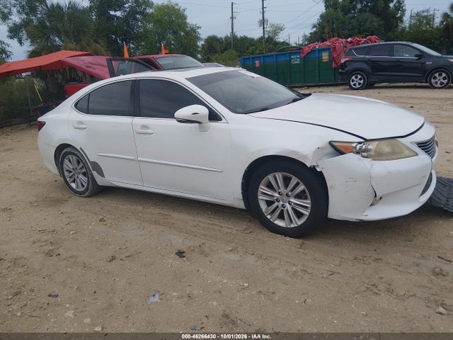 46266430 :رقم المزاد ، JTHBK1GG6D2036795 vin ، 2013 Lexus Es 350 مزاد بيع