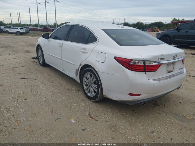 46266430 :رقم المزاد ، JTHBK1GG6D2036795 vin ، 2013 Lexus Es 350 مزاد بيع