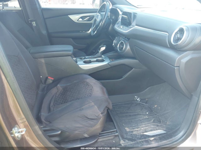 46266434 :رقم المزاد ، 3GNKBCRS8KS636287 vin ، 2019 Chevrolet Blazer مزاد بيع