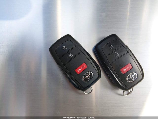 46266440 :رقم المزاد ، JTDACACU8P3005777 vin ، 2023 Toyota Prius Prime Se مزاد بيع