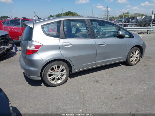 46266450 :رقم المزاد ، JHMGE8G49AC025050 vin ، 2010 Honda Fit Sport مزاد بيع
