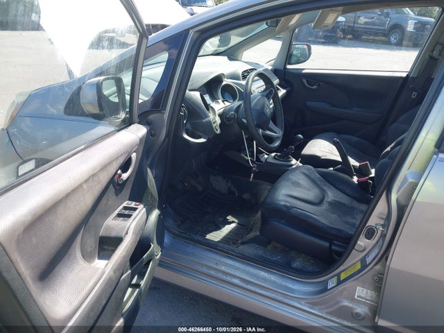 46266450 :رقم المزاد ، JHMGE8G49AC025050 vin ، 2010 Honda Fit Sport مزاد بيع