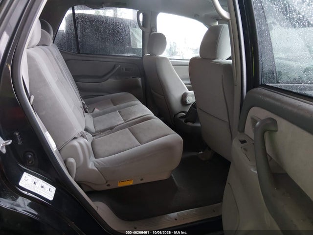 46266461 :رقم المزاد ، 5TDZT34A25S242943 vin ، 2005 Toyota Sequoia Sr5 V8 مزاد بيع