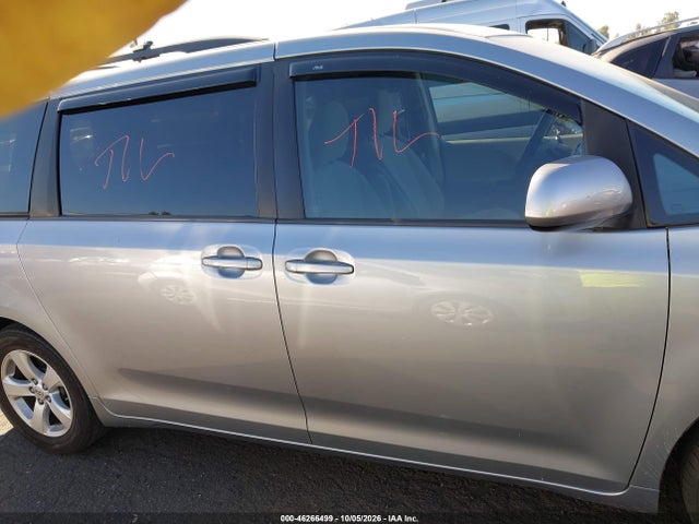 Aukcja sprzedaży 2013 Toyota Sienna Le V6 8 Passenger, vin: 5TDKK3DC6DS307846, numer aukcji: 46266499