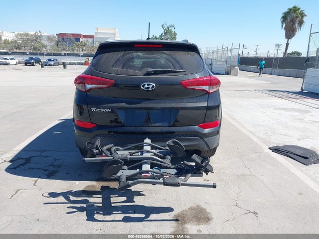 Продаж на аукціоні авто 2017 Hyundai Tucson Se, vin: KM8J33A45HU329470, номер лоту: 46266554