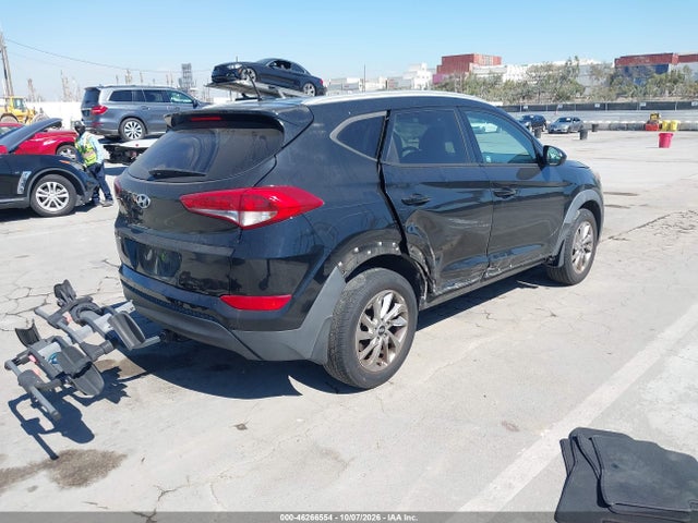 Продаж на аукціоні авто 2017 Hyundai Tucson Se, vin: KM8J33A45HU329470, номер лоту: 46266554