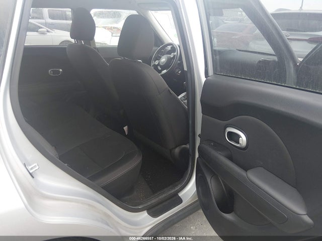 Продажа на аукционе авто 2015 Kia Soul, vin: KNDJN2A29F7803312, номер лота: 46266557