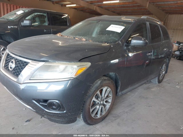 2013 Nissan Pathfinder Sv მანქანა იყიდება აუქციონზე, vin: 5N1AR2MN4DC621656, აუქციონის ნომერი: 46266610