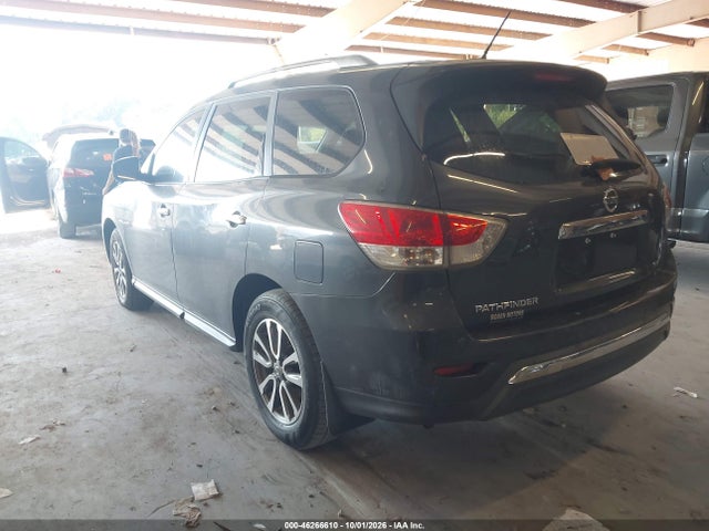 2013 Nissan Pathfinder Sv მანქანა იყიდება აუქციონზე, vin: 5N1AR2MN4DC621656, აუქციონის ნომერი: 46266610
