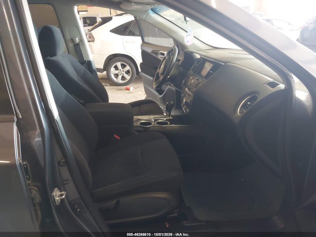 2013 Nissan Pathfinder Sv მანქანა იყიდება აუქციონზე, vin: 5N1AR2MN4DC621656, აუქციონის ნომერი: 46266610