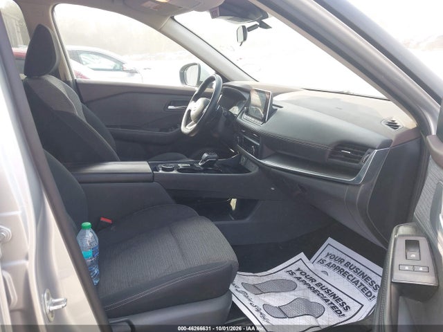 46266631 :رقم المزاد ، 5N1BT3BB6PC795270 vin ، 2023 Nissan Rogue Sv Intelligent Awd مزاد بيع