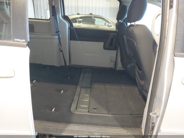 Продажа на аукционе авто 2010 Dodge Grand Caravan Se, vin: 2D4RN4DE0AR215958, номер лота: 46266658