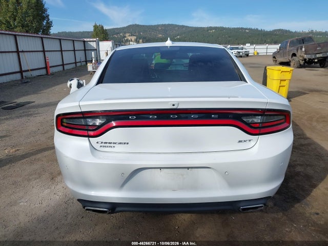 2C3CDXJG3GH140916 Dodge Charger Sxt