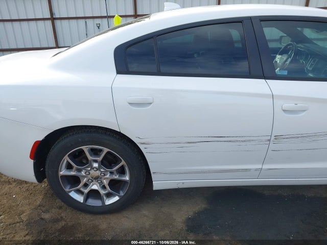 2C3CDXJG3GH140916 Dodge Charger Sxt
