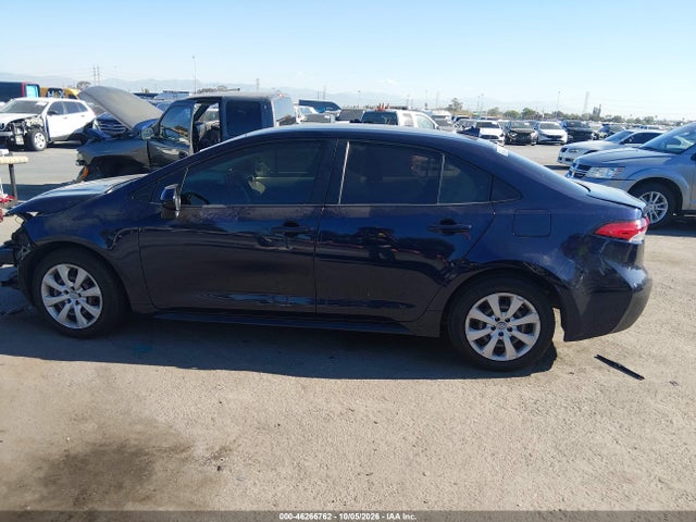 Toyota COROLLA LE 2021 JTDEPMAE6MJ166946 Image 15