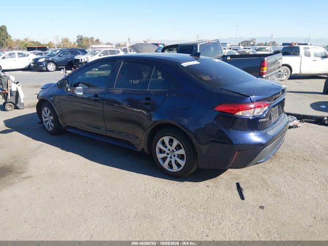 Toyota COROLLA LE 2021 JTDEPMAE6MJ166946 Image 3