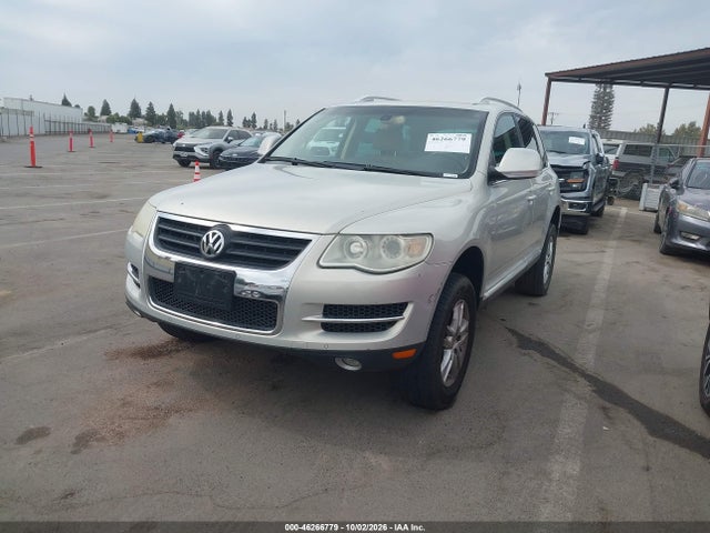 46266779 :رقم المزاد ، WVGBE77L99D002432 vin ، 2009 Volkswagen Touareg 2 Vr6 Fsi مزاد بيع