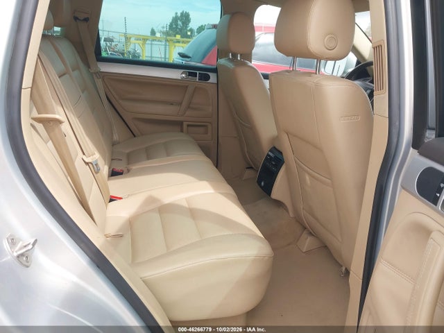 46266779 :رقم المزاد ، WVGBE77L99D002432 vin ، 2009 Volkswagen Touareg 2 Vr6 Fsi مزاد بيع