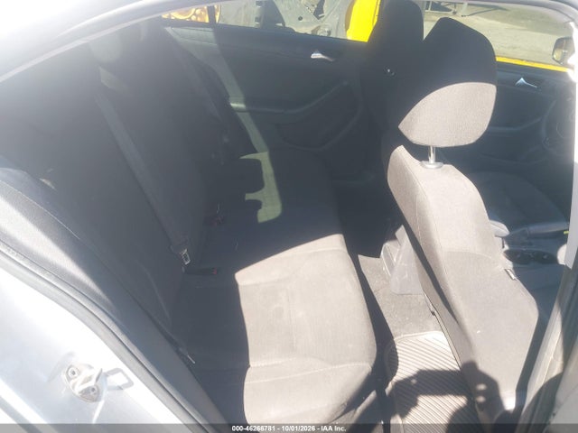 Продаж на аукціоні авто 2015 Volkswagen Jetta 2.0l S, vin: 3VW2K7AJ5FM291116, номер лоту: 46266781