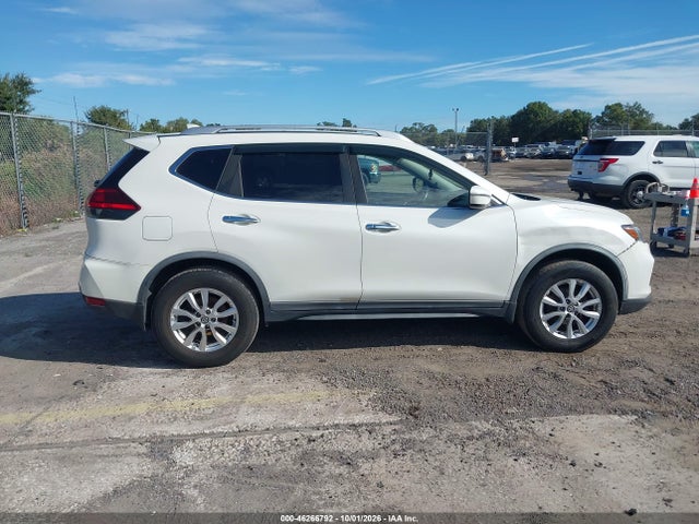 Aukcja sprzedaży 2017 Nissan Rogue Sv, vin: KNMAT2MV8HP593574, numer aukcji: 46266792