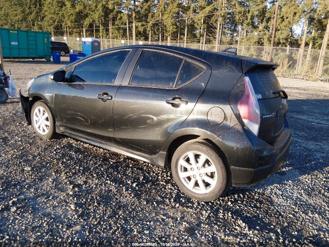 Toyota Prius C Two 2017 JTDKDTB36H1596078 Image 3