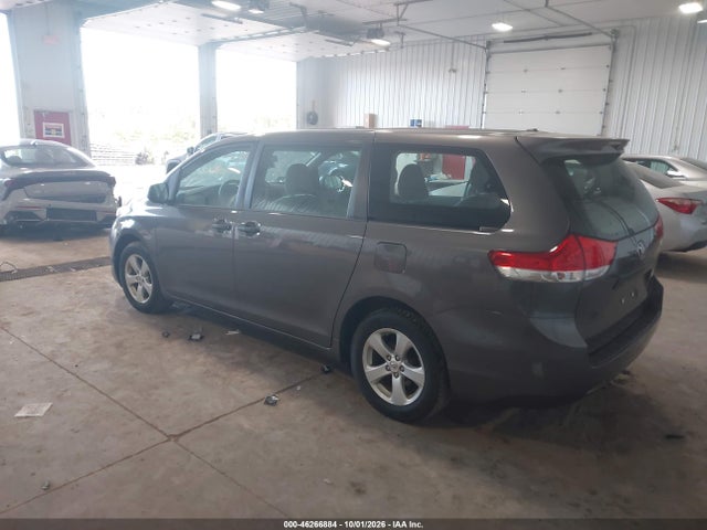 Aukcja sprzedaży 2012 Toyota Sienna Base 7 Passenger, vin: 5TDKA3DC3CS013094, numer aukcji: 46266884
