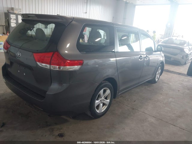 Aukcja sprzedaży 2012 Toyota Sienna Base 7 Passenger, vin: 5TDKA3DC3CS013094, numer aukcji: 46266884