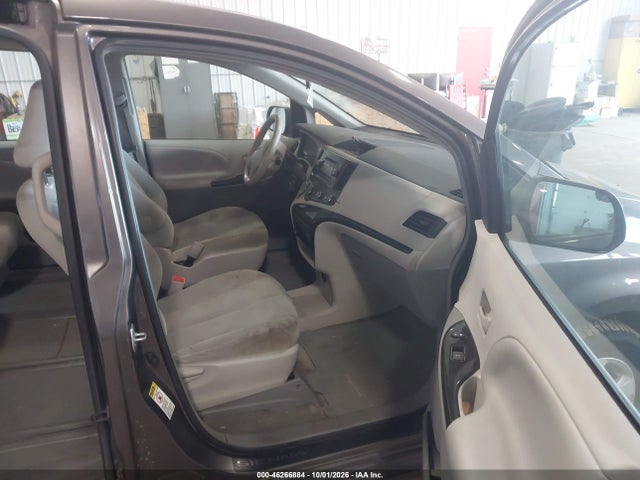 Aukcja sprzedaży 2012 Toyota Sienna Base 7 Passenger, vin: 5TDKA3DC3CS013094, numer aukcji: 46266884