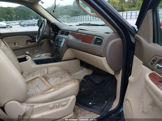 46266924 :رقم المزاد ، 1GKFC16J47J294633 vin ، 2007 Gmc Yukon Xl 1500 Slt مزاد بيع