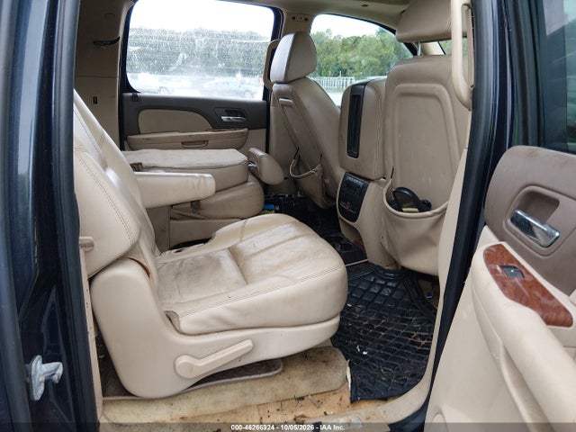 46266924 :رقم المزاد ، 1GKFC16J47J294633 vin ، 2007 Gmc Yukon Xl 1500 Slt مزاد بيع